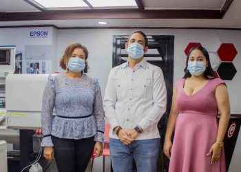 E-Business Tek trae tecnología DTF a Santiago