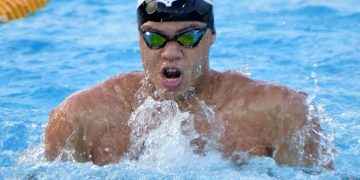 Josué Domínguez impone récord absoluto en 100 metros pecho
