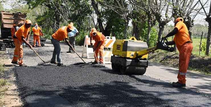 “Obras Públicas con la gente” cambia realidad de Monte Plata con operativos de arreglo de calles, carreteras y limpieza