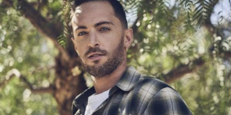 Arrestan al actor Zach Avery por estafar 227 millones de dólares al hacerse pasar por HBO y Netflix