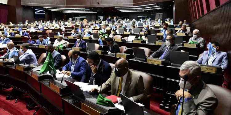 Diputados avanzan en los debates del Código Penal de la RD