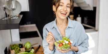 ¿Comer ensalada todos los días cubre las necesidades de fruta y verdura?