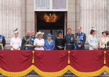 Una experta en realeza reveló quién hizo los comentarios racistas sobre Meghan Markle y su hijo Archie