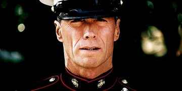 Un deslenguado entretenimiento de Clint Eastwood que es mucho más que un festival de frases míticas