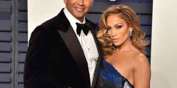 El increíble cambio físico con el que Alex Rodriguez estrena soltería ahora que ya no está con Jennifer Lopez