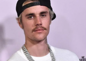 Justin Bieber publica por sorpresa el disco «Freedom» con 6 temas nuevos