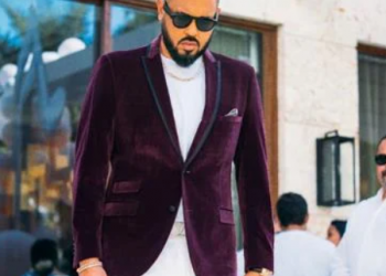Productor Raphy Pina espera decisión de juez para viajar con Natti Natasha a República Dominicana