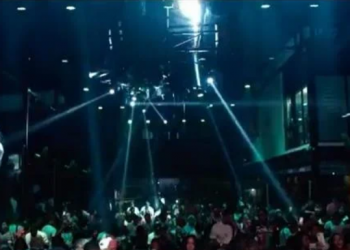 El «teteo» se multiplica, las fiestas aumentan en bares y discotecas del país