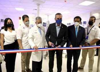 Presidente Abinader entrega Materno Infantil y Consulta Externa de la “Ciudad Sanitaria Luis Eduardo Aybar”