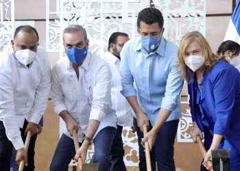 Abinader entrega obras viales en Constanza y Jarabacoa por $300 millones
