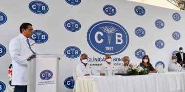 Ministro Daniel Rivera revela muerte de tres jóvenes por combinar hookah y COVID