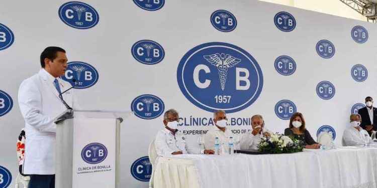 Ministro Daniel Rivera revela muerte de tres jóvenes por combinar hookah y COVID