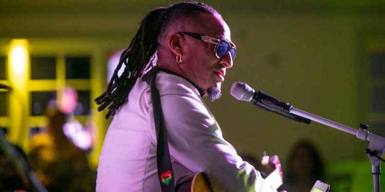Krisspy muestra sus sentimientos en Flow Bohemio