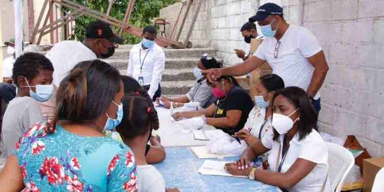 PROPEEP realiza jornada de inclusión social en El Almirante SDE