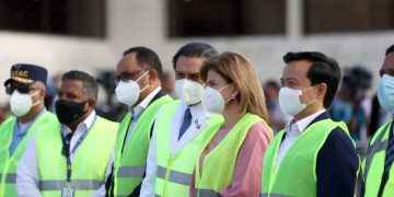 Vicepresidenta Raquel Peña recibió el séptimo lote de vacunas desde China