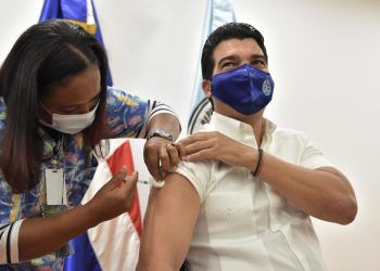 El INAPA inicia jornada de vacunación contra el COVID-19 a sus colaboradores