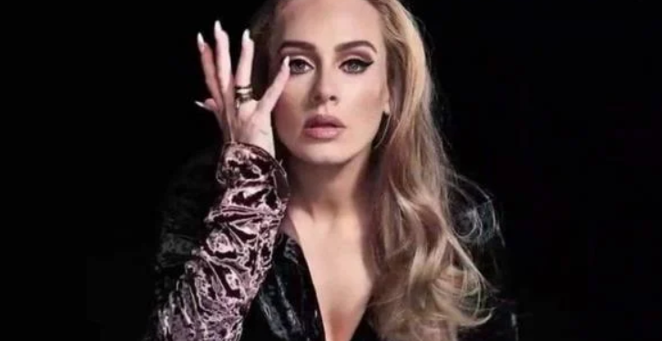 Muere el padre de Adele sin reconciliación terrenal entre ambos