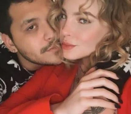 Belinda y Cristian Nodal viven un amor a la mexicana