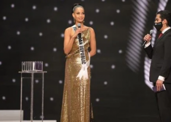 ¿Y cuál es la necesidad de hacer ciertas preguntas complicadas en Miss Universo?