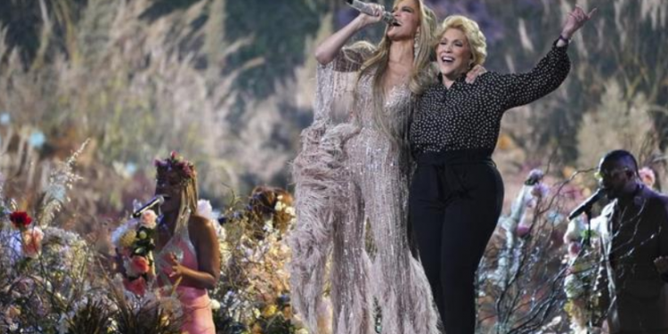 El príncipe Harry y Jennifer López encabezan el concierto «Vax Live»