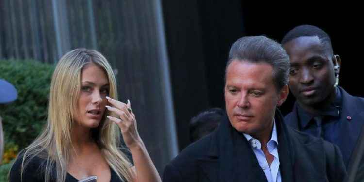 Luis Miguel terminó con Mollie Gould tras dos años de relación