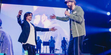 Juanes le graba «La bilirrubina» en otro ritmo a Juan Luis Guerra