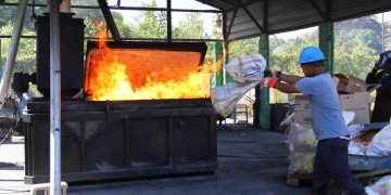 Pro Consumidor destruye 25 mil productos dañados que fueron decomisados