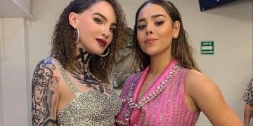 Danna Paola y Belinda visten un mismo traje y las redes se revolucionan