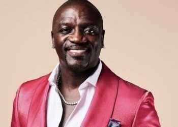 Akon: “República Dominicana es muy pequeña para Omega”
