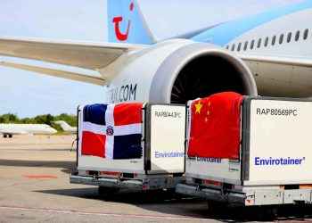 China sigue apoyando a RD con un millón de vacunas más