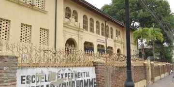 Minerd concluirá en breve plazo remozamiento Escuela Emilio Prud Homme