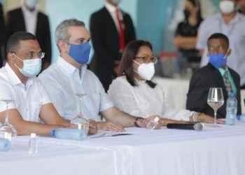 Gobierno entregará más de 35 mil títulos definitivos en SDE, realiza censo social en Maquiteria