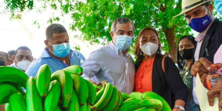 INESPRE llama a la población a comprar comida barata en sus programas institucionales