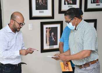 José Nova renuncia a candidatura y denuncia secuestro de Acroarte