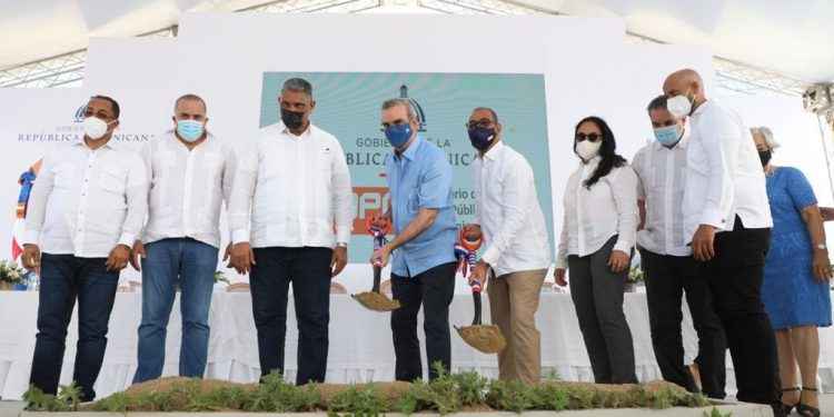 2,700 millones de pesos de inversión en el Malecón de Nagua es el mayor impulso de un Gobierno en este municipio