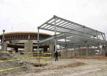 Presidente Abinader inicia remodelación Mercado Modelo de La Vega y construirán sede de la UASD