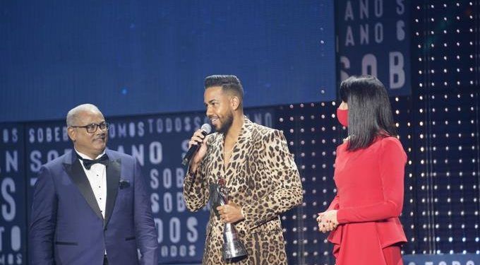 Romeo Santos gana el Gran Soberano 2021 y Niní Cáffaro del 2020