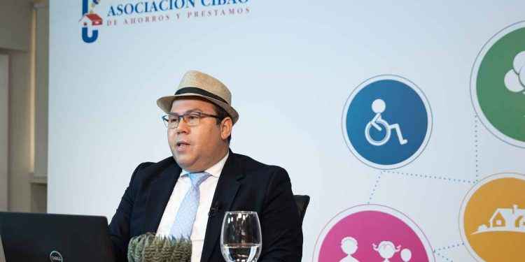 ACAP concluyó seminario internacional para ASFL y anuncia diplomados