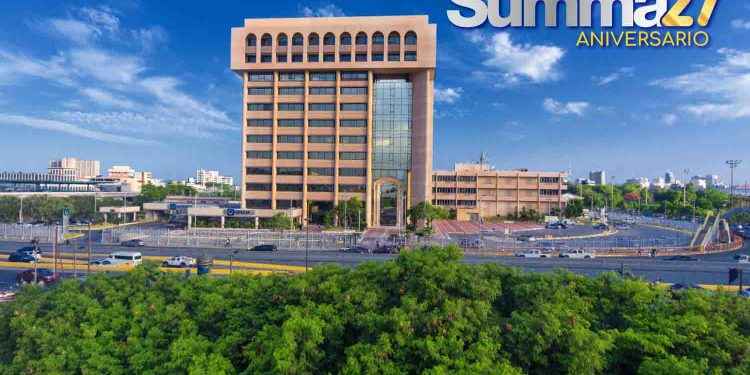 Revista Summa destaca al Popular como empresa líder, ágil y solidaria del país