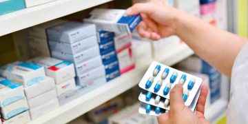 Unión de Farmacias aconseja no adquirir medicamentos en colmados