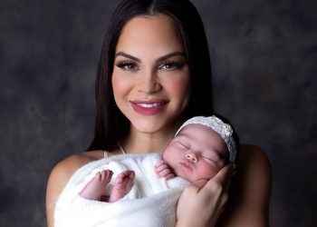 Natti Natasha anuncia un nuevo álbum en compañía de su hija Vida