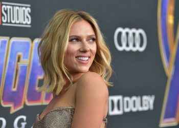 Scarlett Johansson protagonizará la película de la «Torre del Terror» de Disney