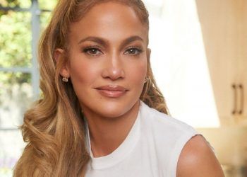 Jennifer López y Netflix firman un acuerdo para crear contenido
