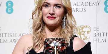 Kate Winslet no le tiene miedo a las arrugas, no quiere le retoquen las fotos