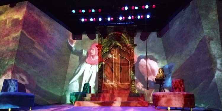 A puerta cerrada: Teatro universal de la esperanza