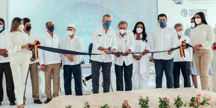 Presidente Abinader destaca recuperación acelerada del turismo