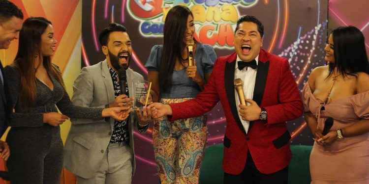 Reconocen Adalberto Crespo como «Joven de Oro»