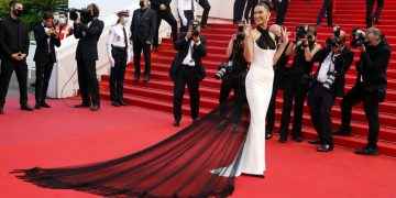 Cannes vuelve a brillar: todos los looks de la alfombra roja de la edición 2021 del Festival
