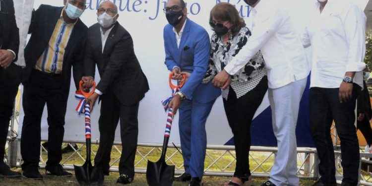 MOPC destina más de RD$200 millones para reconstrucción y pavimentación calles Jardines del Norte de la capital