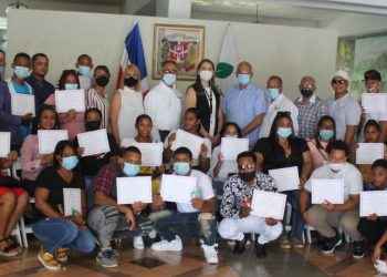 Instituto del Tabaco gradúa a 36 nuevos artesanos